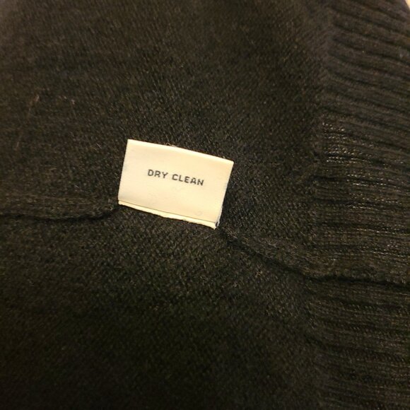 Y2K - THE CASHMERE PROJECT- COMFY BLACK ZIP HOODIE GRAY HEART ON BACK -SIZE (M) - Picture 8 of 9